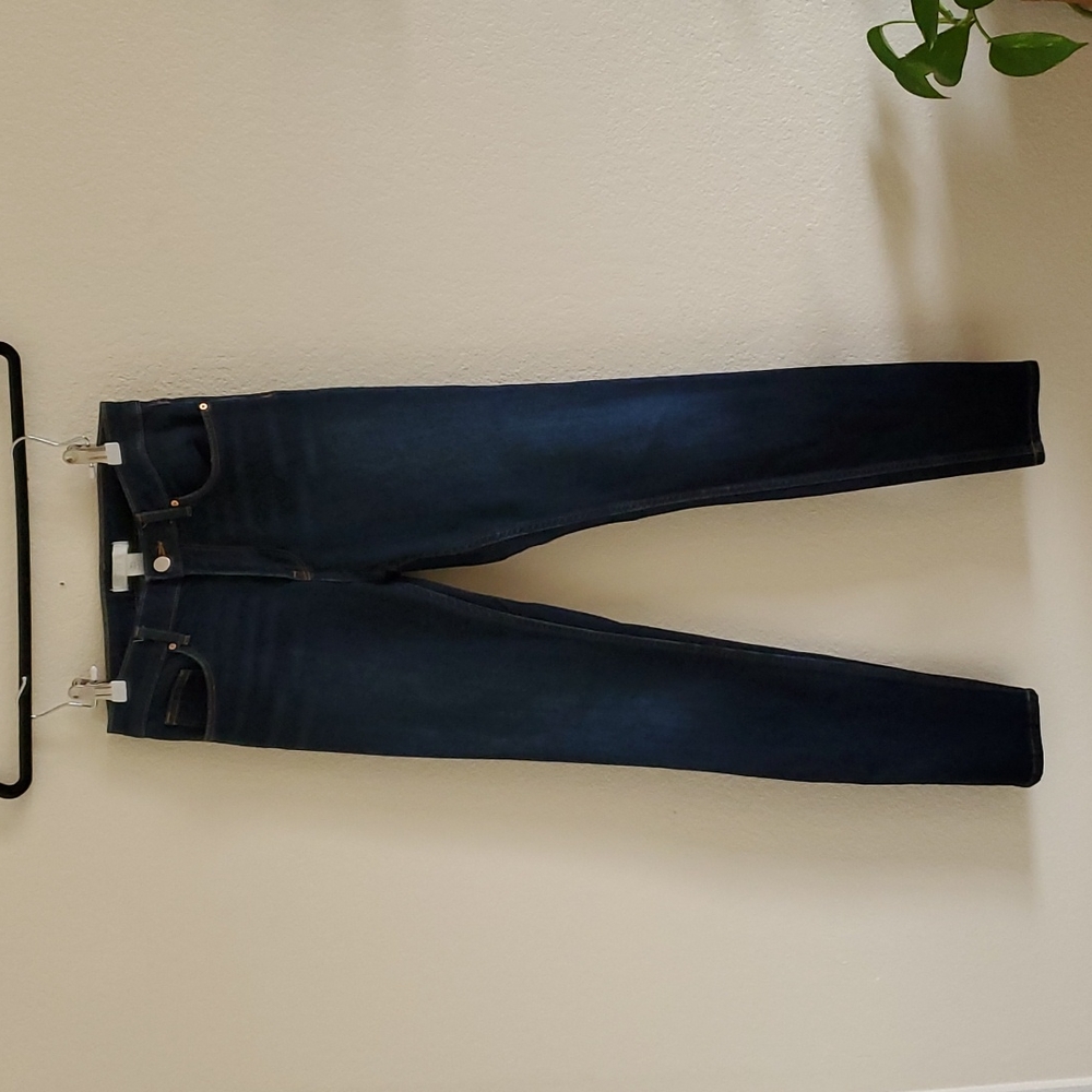 H&M Mid Rise Skinny Jeans Size 4